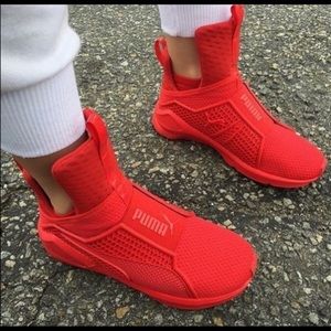 exclusive nike dunks